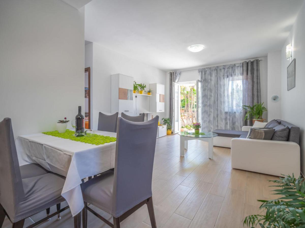 Apartment By Interhome Ядраново Экстерьер фото